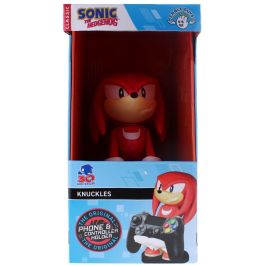 EXQUISITE GAMING Soporte Cable Guy Knuckles Sonic 21cm para Mando PS5/Xbox y Smartphone, Figura de Sujeción