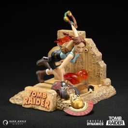 Figura Dark Horse Tomb Raider Lara Precio: 92.8312. SKU: B18HC4BCQ9
