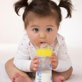 Dodie Tetina Silicona Cuello Ancho 0-6 meses Flow 1 Anticólicos - Forma Aplanada para Transición Seno-Biberón con Doble Válvula