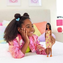 Muñeca Barbie Fashionistas Primavera - Barbie - HYT91 Muñeca Barbie Fashionistas Primavera - Barbie - HYT91