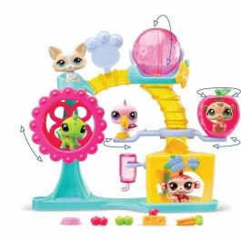 BANDAI Littlest Pet Shop Caja Fun Factory Set de Juego con 2 Animales, Decoración y Accesorios BF00519