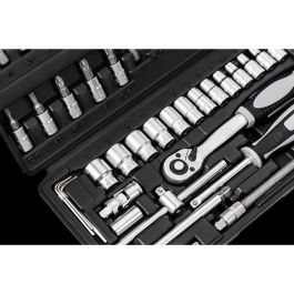 Connex Set de vasos y puntas 52 piezas con carraca reversible 72 dientes, vasos de Cromo Vanadio y estuche. Ideal para bricolaje y taller Connex Set de vasos y puntas 52 piezas con carraca reversible 72 dientes, vasos de Cromo Vanadio y estuche. Ideal para bricolaje y taller