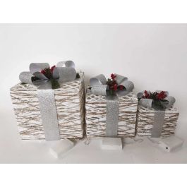 DKD Home Decor Set 3 Regalos Navidad Modernos con LED, Blanco Plateado, de Ratán, Funciona con 3 Pilas AA, 25x28x25 cm