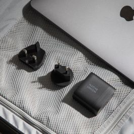 Native Union Fast Gan Charger Pd 67W. Black. Int. Native Union Fast Gan Charger Pd 67W. Black. Int.