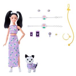 Barbie Jfp39 Muñeca Twinning Looks Asiática con Perro y Accesorios Combinados de Margaritas Moradas - Mattel