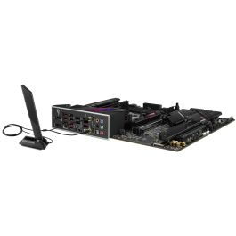 ASUS ROG STRIX B650E-E GAMING WiFi Placa Base ATX, Socket AM5, AMD B650 Chipset, DDR5, 4x M.2, Wi-Fi 6E