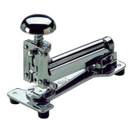 El Casco Grapadora de Sobremesa M-15, 25 Hojas, Cromada, Metálica, Grapas 22/6 y 24/6 Precio: 114.69000004. SKU: B1BA3EQ2QM