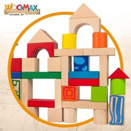 Construccion con 50 bloques de madera en cubo. Construccion con 50 bloques de madera en cubo.