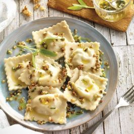 Quttin Corta Pastas Ravioli 4 Formas 30,5 cm x 11 cm x 6,3 cm (12 Unidades)