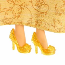 Mattel Hlw11 Muñeca Princesa Bella Disney La Bella y la Bestia Articulada Moda con Conjunto Brillante y Accesorios de Tiara y Zapatos