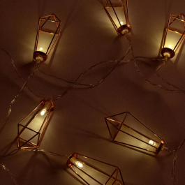 Guirnalda LED Interior 2M HO-XMAS-047-IP20-2M-WW Luz Cálida Precio: 5.94999955. SKU: B1JM4NVETT