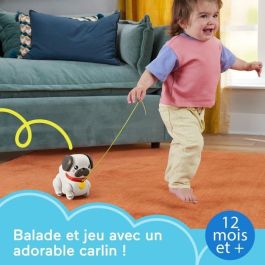 Perro de paseos perrito pug fisher-price. mueve las orejas las patas y emite sonidos de ladridos.