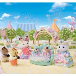 Sylvanian Families Set Princesas De Las Flores 5809 con Freya Chocolate, Lyra Persa, Rae Husky y Rosé Ciervo