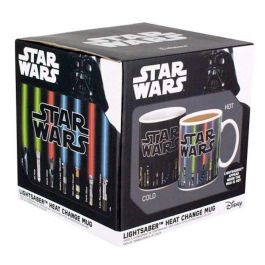 PALADONE Taza térmica Star Wars Espadas Láser, con efecto de cambio de color por temperatura Precio: 12.68999963. SKU: B189LE3TBY