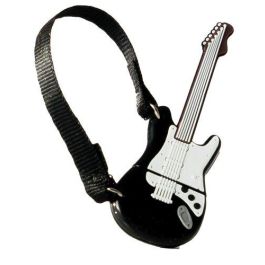Memoria Usb 32Gb Tech-One-Tech Guitarra Black&White 2.0 (Incluye Canon Lpi De 0.24 ) Precio: 9.5000004. SKU: S0231999