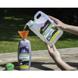 Michelin Champú Brillo 500ml Limpia y Desengrasa Todo Tipo de Pintura Elimina Suciedad Insectos Grasa Biodegradable