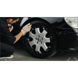 Quixx QQ10192 Restaurador de Color Negro para Neumáticos - Acabado Duradero y Sedoso