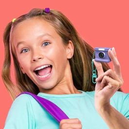 Canal Toys Mini cámara digital de llavero para fotos y vídeo, 4.2 cm, con micro SD 1GB, USB-C - Azul, violeta, rosa, amarillo, fucsia