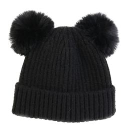 Gorro con 2 pompones