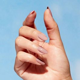 OPI Nature Strong Esmalte de Uñas #Kind of a Twig Deal 15 ml Vegano Natural