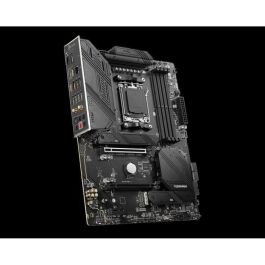 MSI MAG B650 Tomahawk WiFi AMD B650 Zócalo AM5 ATX MSI MAG B650 Tomahawk WiFi AMD B650 Zócalo AM5 ATX