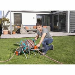 Gardena 100 Enrollador de Manguera de Jardín Metálico con Ruedas, para Mangueras de hasta 100 metros y 13 mm de Diámetro