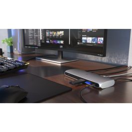 Corsair TBT100 Thunderbolt 3 Dock con 2x HDMI 2.0, 2x USB 3.2 Gen 2 Type-C, Lector SD, 100W, para Mac/Windows
