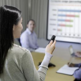 Kensington Presentador Inalámbrico USB con Puntero Láser Verde y Alcance de 45M