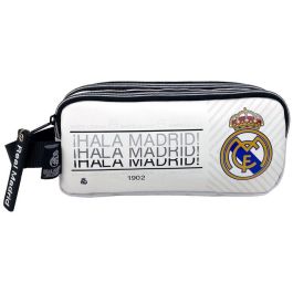 CYP BRANDS Portatodo triple Real Madrid 22x7x10cm Precio: 12.68999963. SKU: B1BHMKAPFA