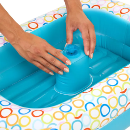Bright Starts Bañera Inflable con Bomba Incorporada, 8 Pelotas de Juego y Desagüe - BRI17762
