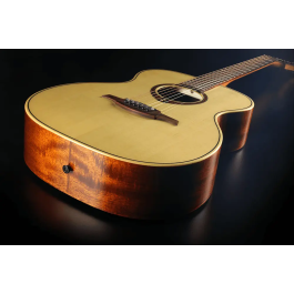 LAG Tramontane 88 Guitarra Acústica Auditorium Tapa Abeto Engelmann Macizo Barniz Brillante Natural