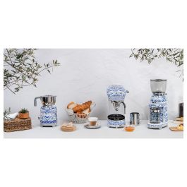 SMEG ECF02DGBEU Máquina Espresso Dolce & Gabbana, 1.1L, 1350W, Azul Mediterraneo