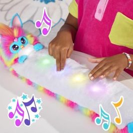 Hasbro HASG0668FA0 Furby DJ Furby, Peluche Electrónico Interactivo Arcoíris con Música, Luces, Movimientos y Juegos (Francés)