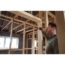 Stanley Nivel Láser TLM50 STHT1-77409, Alcance 15 m, Precisión 3 mm, Herramienta de Nivelación