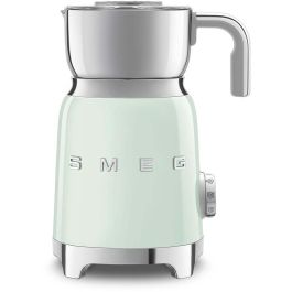 Smeg MFF11PGEU Espumador de Leche 50's Style, color verde Precio: 220.50000005. SKU: B12ALL7M9E