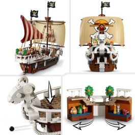 LEGO 75639 Barco Pirata One Piece Navegando Alegre - Set de Construcción para Niños de 10 Años