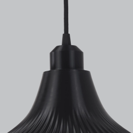 Vita Lámpara Colgante "Vita" Negro Florón Negro Cable Negro