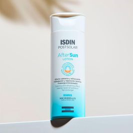 Isdin POST-SOLAR After Sun Lotion calm & comfort Loción Corporal Calmante y Reparadora para Después del Sol 200 ml