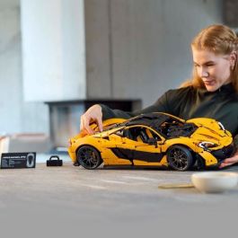 LEGO Technic 42172 McLaren P1 - Kit de modelo de hipercoche para adultos entusiastas de los vehículos