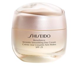Shiseido Benefiance Wrinkle Smoothing Day Cream SPF25 50 ml Antiarrugas Antiedad para Mujer Precio: 59.50000034. SKU: S0566572