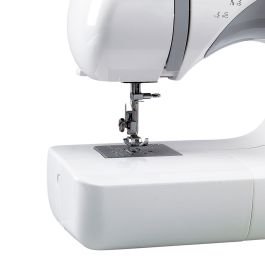 Máquina de Coser JATA