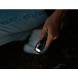 Q-connect Linterna Telescópica de Aluminio 5W con Modos Alto-Medio-Bajo-Estroboscópico-SOS, Incluye 3 Pilas AAA