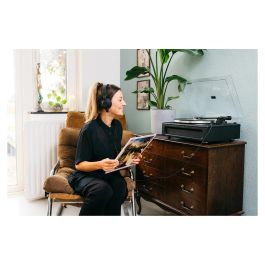 Lenco LS-430BK Tocadiscos de tracción por correa con Bluetooth 5.0 y Altavoces, 33/45 RPM, Imitación Piel, Negro