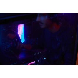 Kingston 32GB 8000MT/s DDR5 CL38 DIMM (Kit of 2) FURY Renegade RGB XMP Kingston 32GB 8000MT/s DDR5 CL38 DIMM (Kit of 2) FURY Renegade RGB XMP