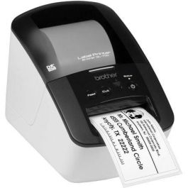 Brother QL700 Impresora Térmica de Etiquetas, Sustituye a QL570, USB, Compatible con Windows, Incluye Software P-touch Editor 5 Brother QL700 Impresora Térmica de Etiquetas, Sustituye a QL570, USB, Compatible con Windows, Incluye Software P-touch Editor 5