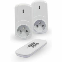 Chacon Kit de 2 Tomas de Corriente Inalámbricas Encendido/Apagado con Control Remoto de 4 Canales 25m 2000W Precio: 27.50000033. SKU: B1CNQSHLQ9