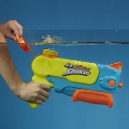 Nerf Super Soaker Wave Spray F6397 Blaster de Agua con Chorro Ondulado para Niños +6 Años