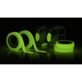 Geko Banda adhesiva antideslizamiento fotoluminiscente no abrasiva 25x3m para superficies resbaladizas