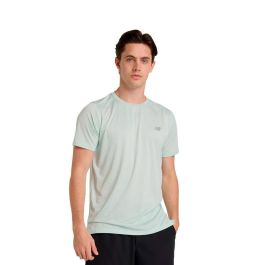 Camiseta de Manga Corta Hombre New Balance Sport Essentials Azul claro 7-8 Años Precio: 36.7961. SKU: B1KA2E2CF5