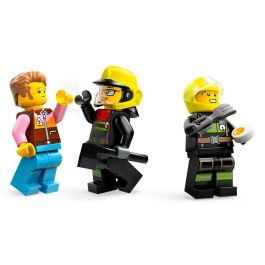 LEGO 60412 City Camión de Bomberos 4x4 y Bote Salvavidas, Juguete con Barco, Remolque y Minifiguras